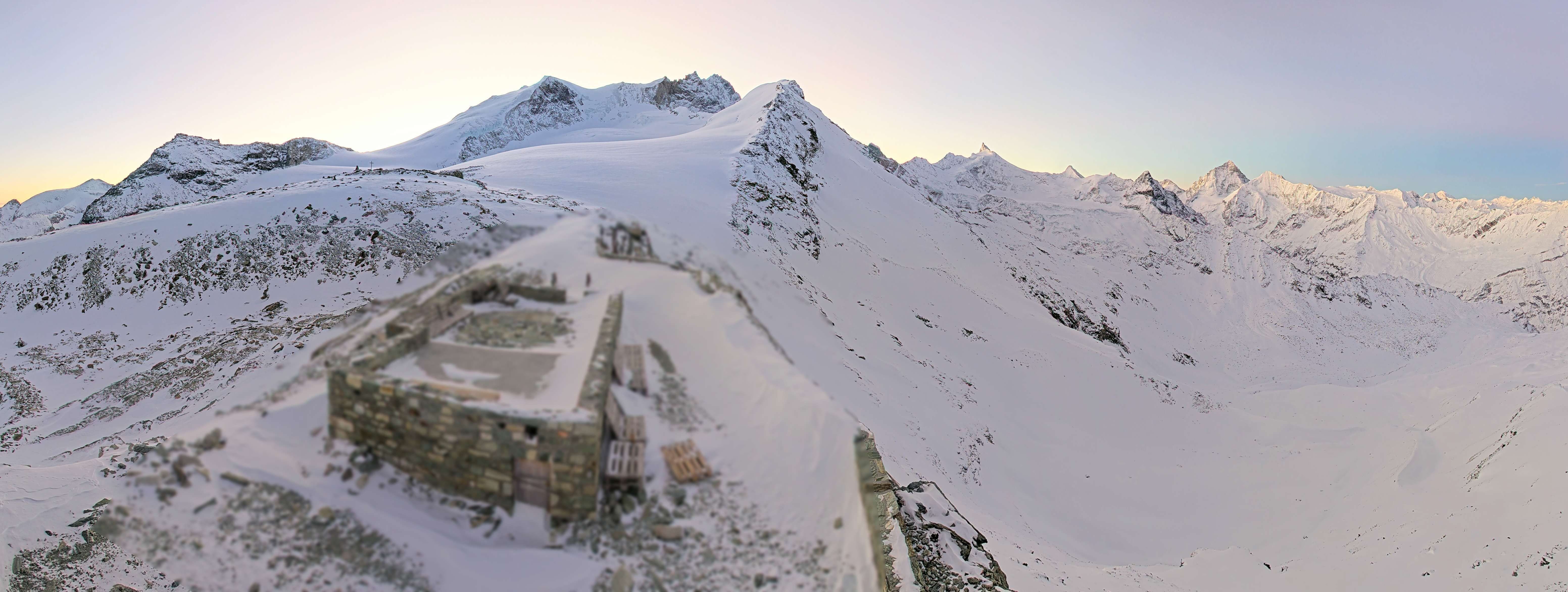 Anniviers › Südosten: Cabane de Tracuit CAS - Turtmann Glacier - Bishorn - Tracuit - Weisshorn