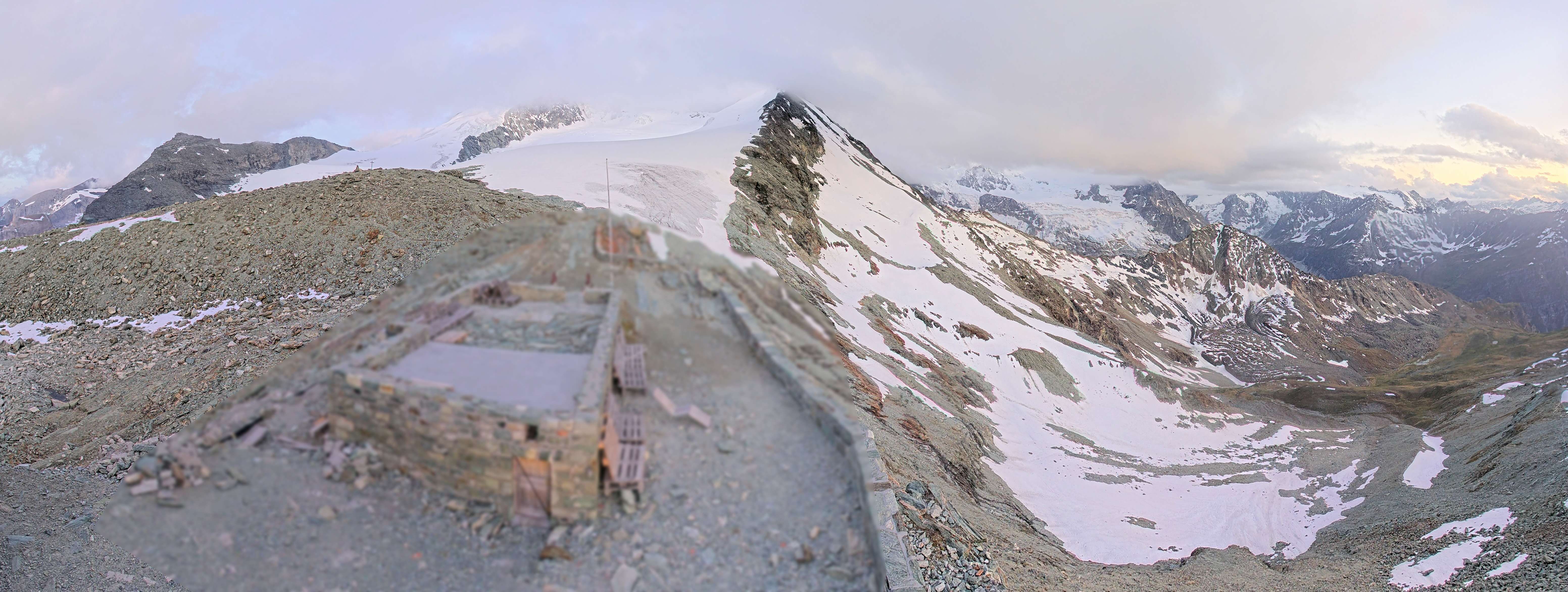 Anniviers › Südosten: Cabane de Tracuit CAS - Turtmann Glacier - Bishorn - Tracuit - Weisshorn