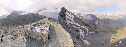 Anniviers › Süd-Ost: Cabane de Tracuit CAS - Turtmann Glacier - Bishorn - Tracuit - Weisshorn