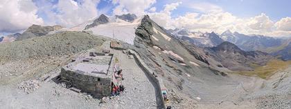 Anniviers › Süd-Ost: Cabane de Tracuit CAS - Turtmann Glacier - Bishorn - Tracuit - Weisshorn