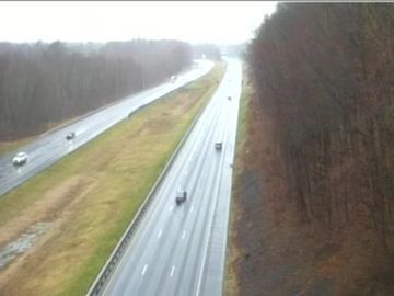 Traffic Cam Cromwell › North: RT 9 North n/o Exit