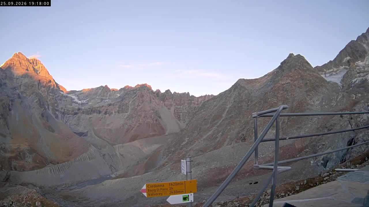 Bourg-Saint-Pierre › Südosten: Glacier de Tseudet - Mont de la Gouille