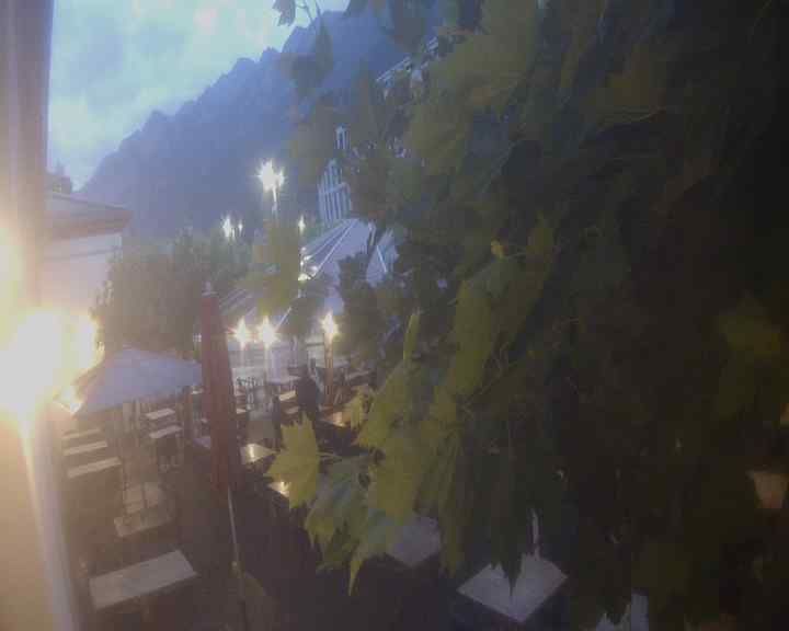 Chur › Norden: Bahnhofpl. 1