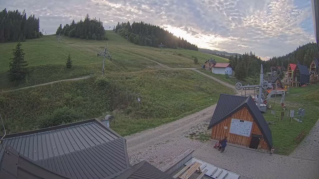 Traffic Cam Stara Lubovna › North: Litmanová - Prešovský - SKICOMP FAKĽOVKA Litmanová