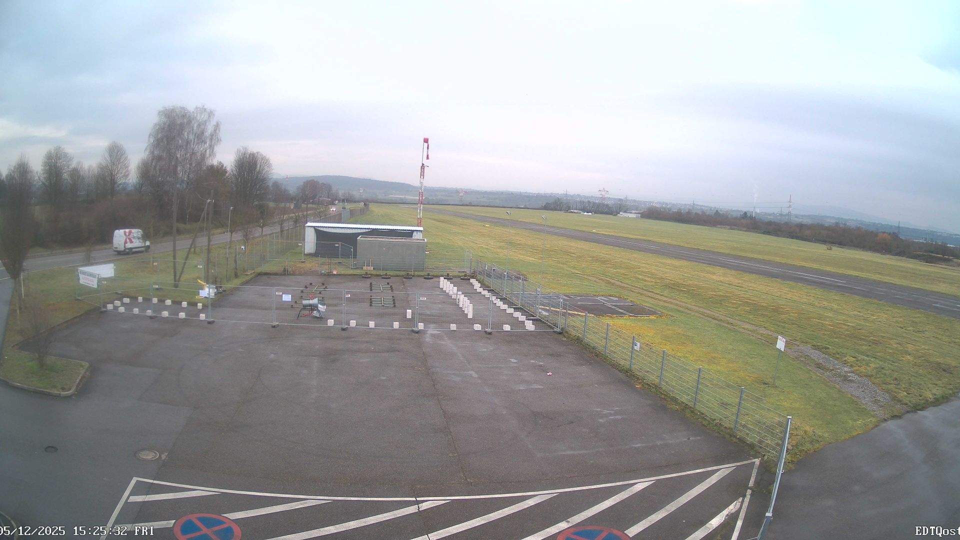 Grunbuhl airport Webcam