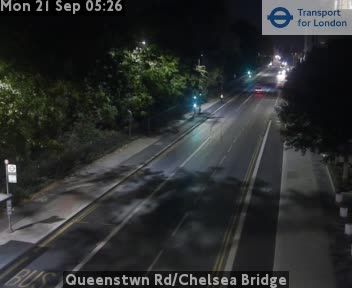 Traffic Cam London: Queenstwn Rd/Chelsea Bridge