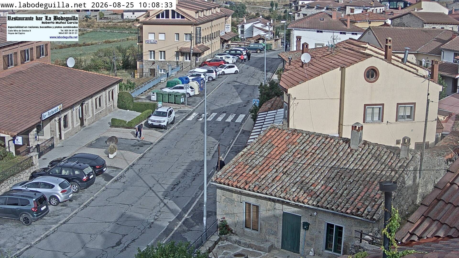 Traffic Cam Hoyos del Espino › West