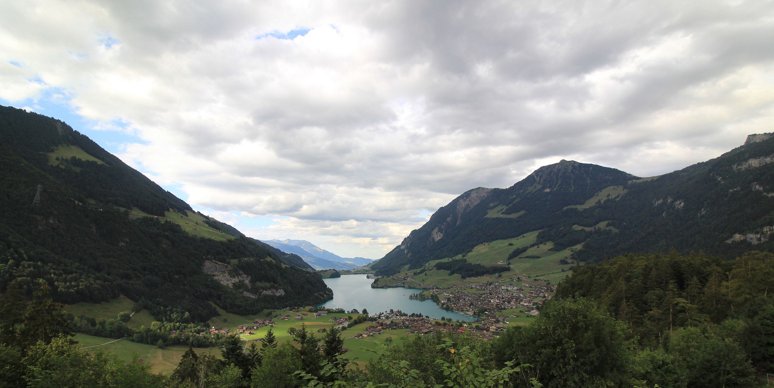 Lungern › Norden: Obsee - Lake Lungern - Fischerparadies Lungern - Mount Pilatus