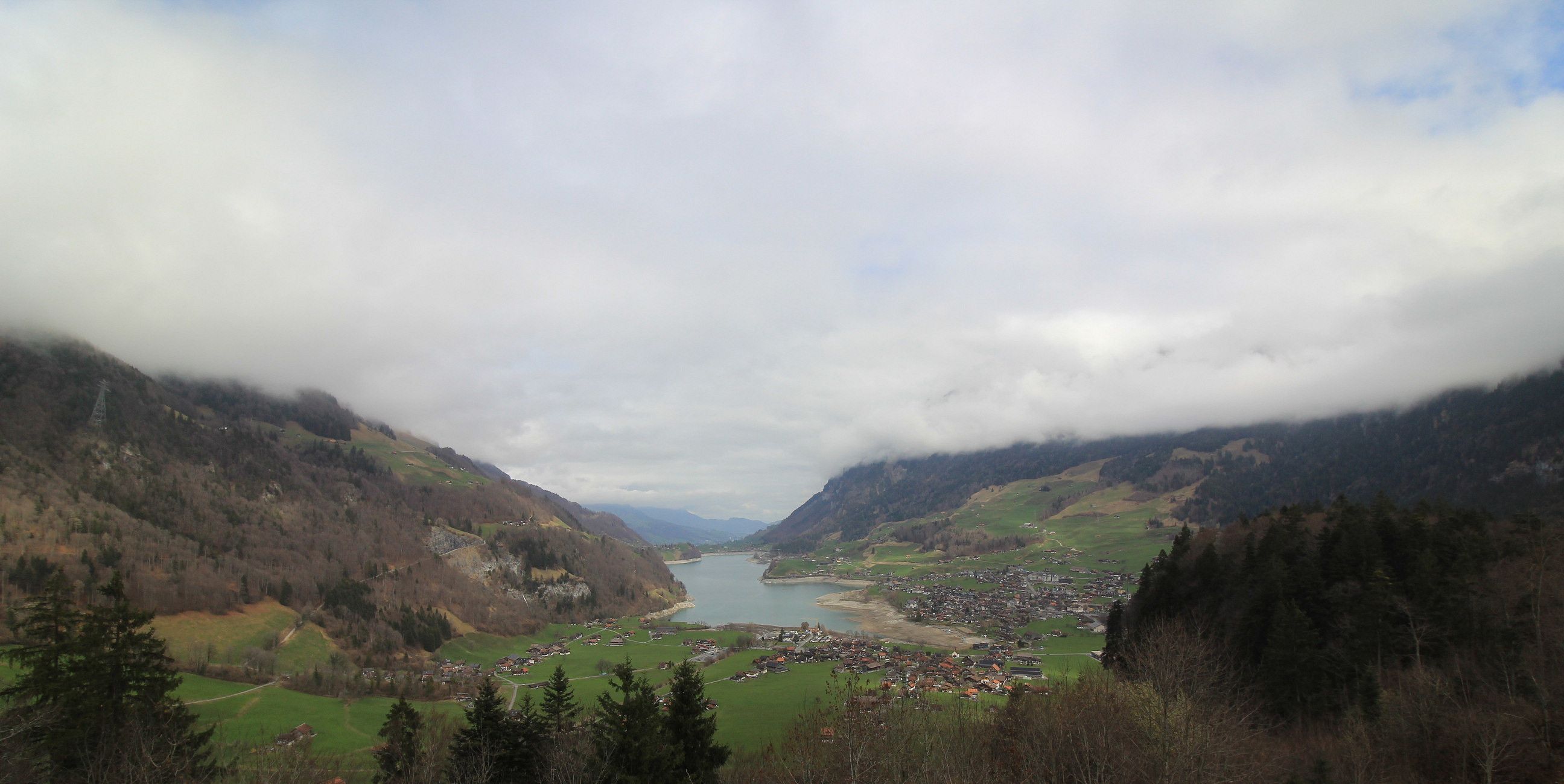Lungern › Norden: Obsee - Lake Lungern - Fischerparadies Lungern - Mount Pilatus