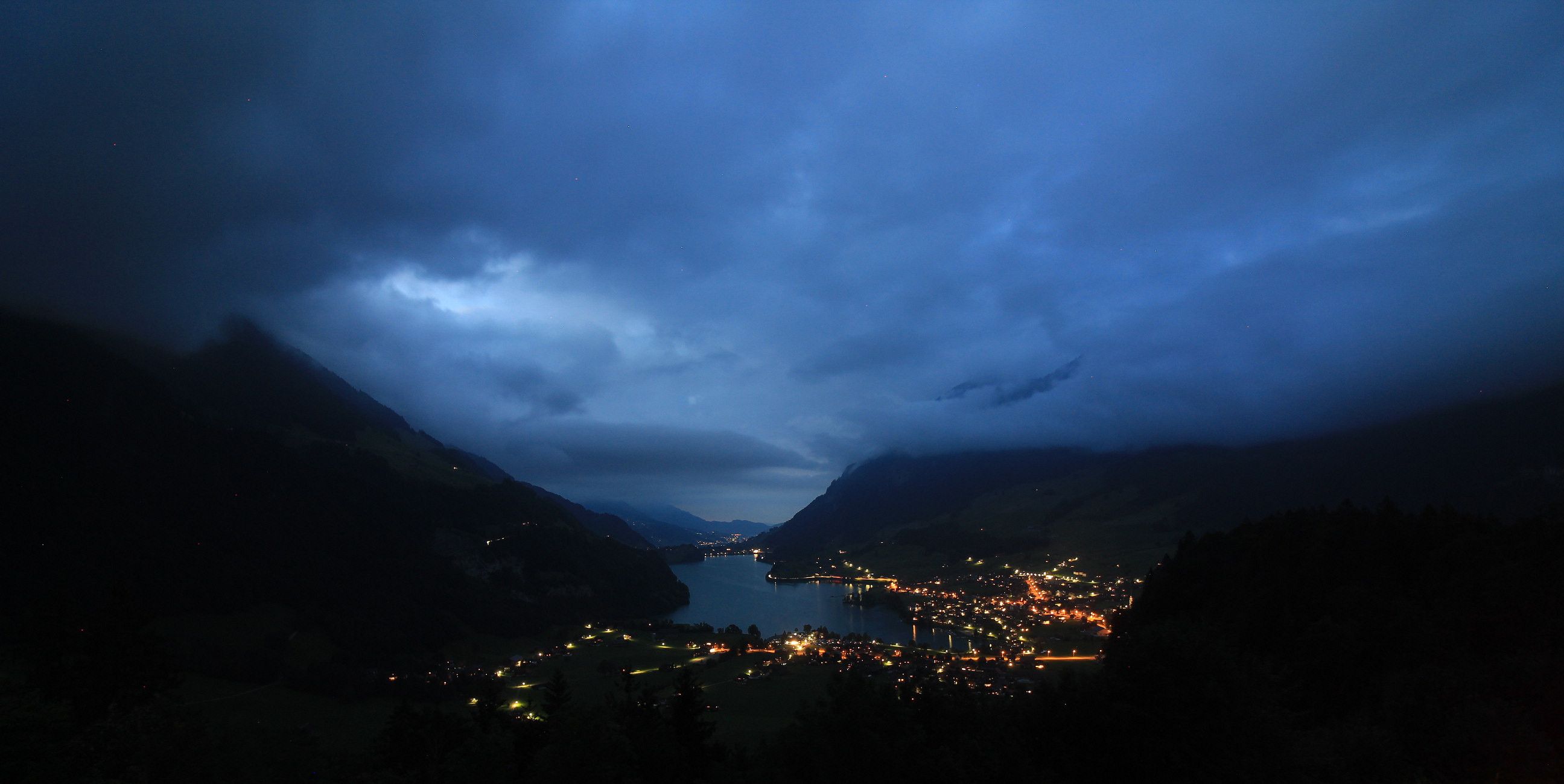 Lungern › Norden: Obsee - Lake Lungern - Fischerparadies Lungern - Mount Pilatus