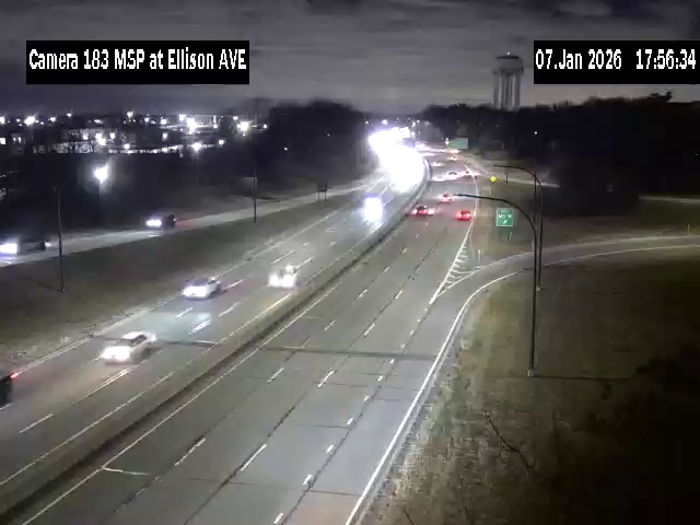 Traffic Cam East Williston › North: MSP between M3 and M2 (Ellison Ave. Interchange)
