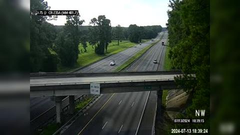 Traffic Cam Spring Hill: I-75 @ MM 401.7 - CR-235A - NW 173rd St