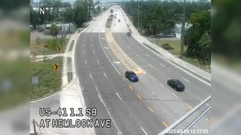 Traffic Cam Harbour Island: US-41 at Hemlock St