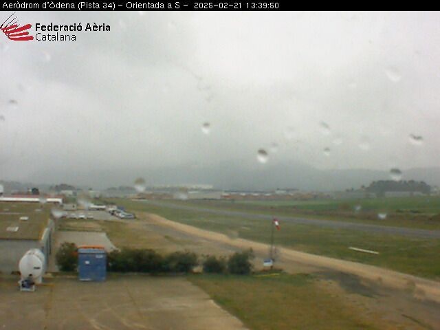 Traffic Cam Odena › South-East: Igualada-Ódena Airport