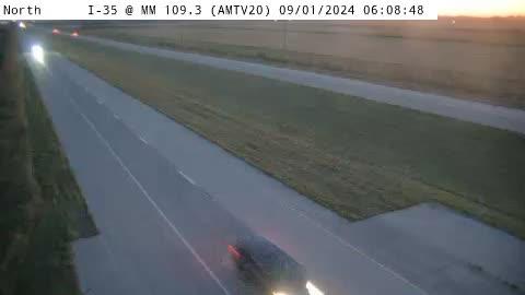 Traffic Cam Ames: AM - I-35 @ MM 109 (20)