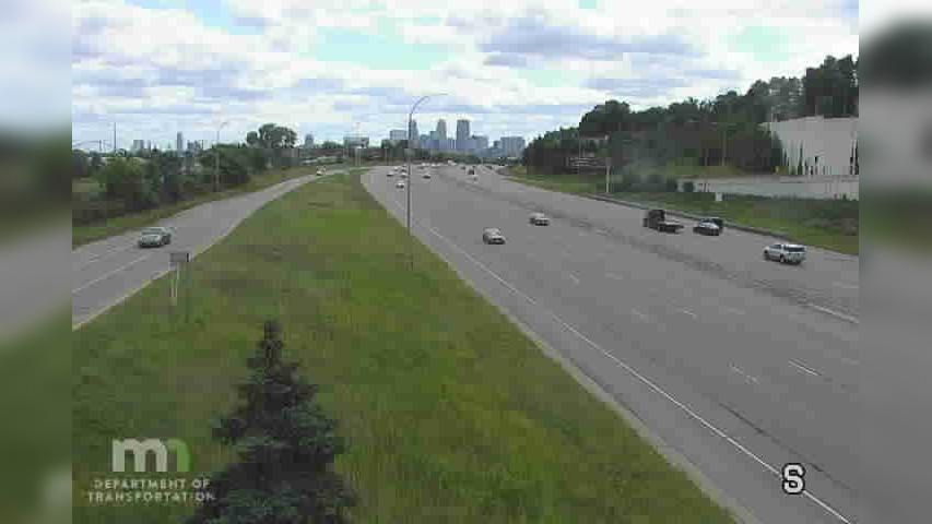 Traffic Cam Camden: I-94 WB @ Dowling Ave