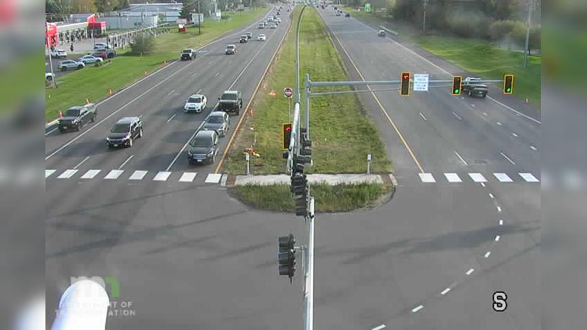 Traffic Cam Blaine: T.H.65 N-S @ 93rd Ln
