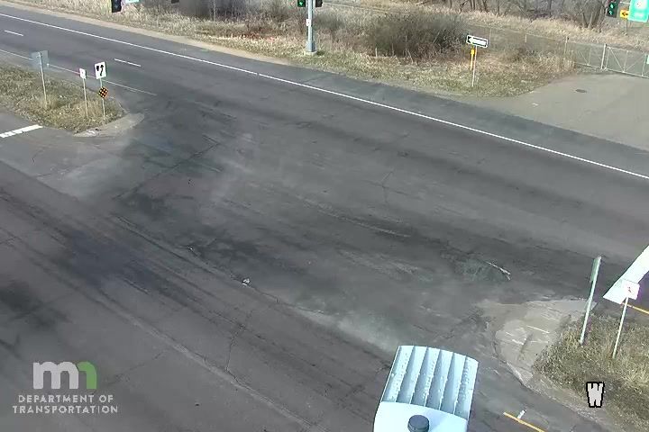 Traffic Cam Vadnais Heights: T.H.61 NB @ Buerkle Rd