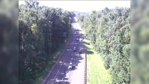 Traffic Cam Middletown › North: I-91 NB - s/o Exit 21 @ Berlin Rd
