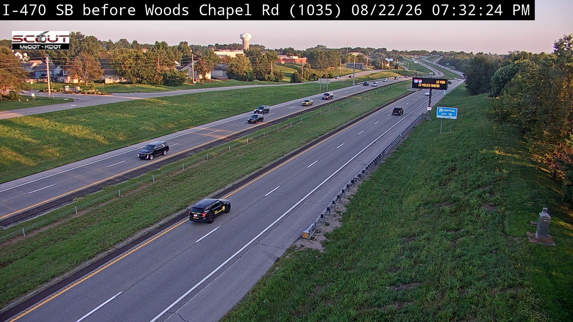 Traffic Cam Lee's Summit: I- SB @ North of Woods Chapel