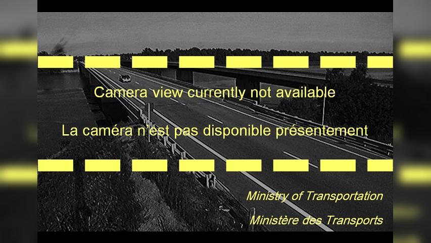 Traffic Cam Thunder Bay: Highway 11/17 at Highway 102