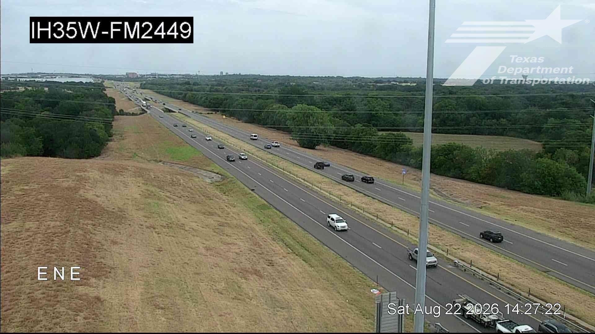 Traffic Cam Denton › North: I-35W @ FM2449