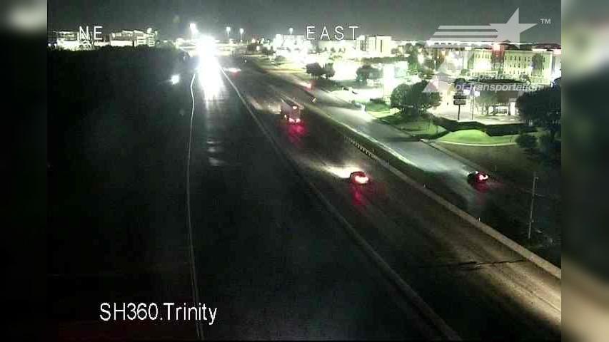 Traffic Cam Fort Worth › North: SH 360 @ Trinity