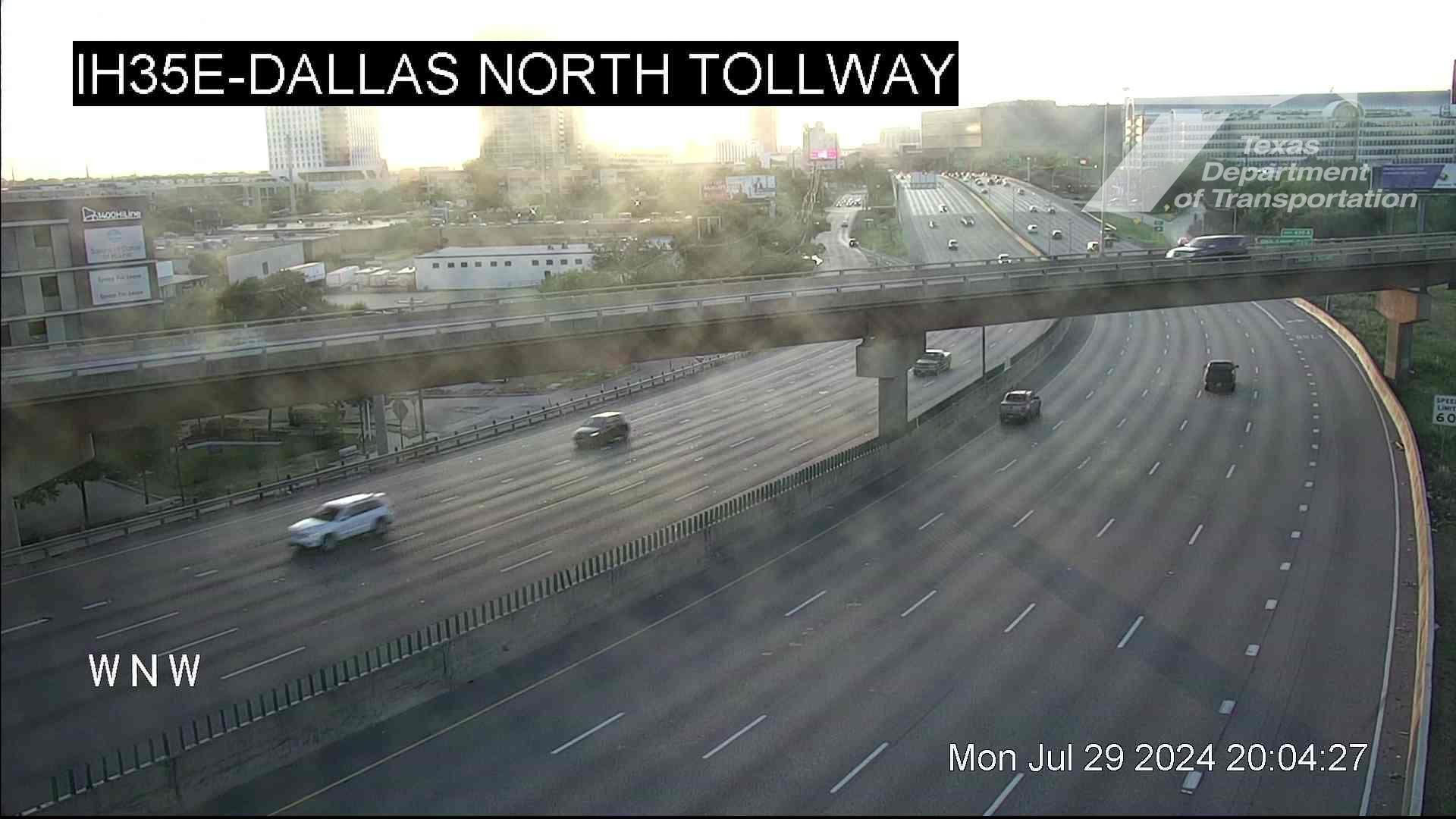 Traffic Cam Hi Line › North: I-35E @ Dallas North Tollway