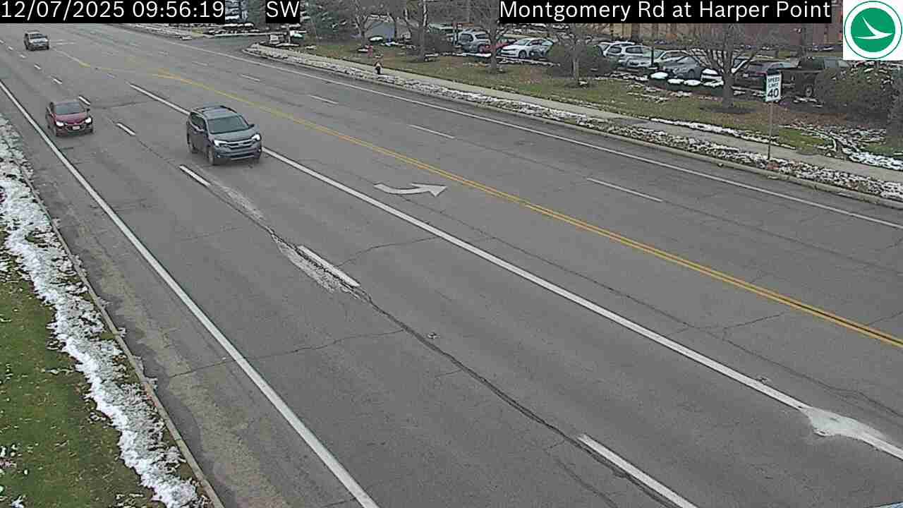 Traffic Cam Sixteen Mile Stand: Montgomery Rd at Harper Point
