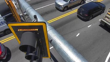 Traffic Cam Pooler: 113885--2