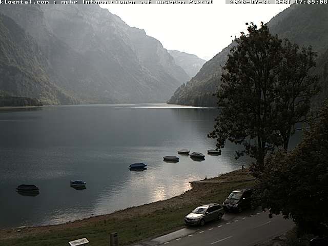 Netstal › Südwesten: Hotel Rhodannenberg - Klöntalersee