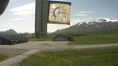 Oppdal Airport: Scenic Weather Views