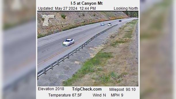 Traffic Cam Canyonville: I-5 at Canyon Mt