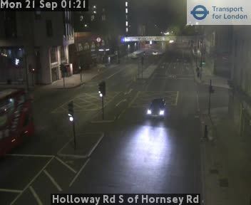Traffic Cam North Cheam: Holloway Rd S of Hornsey Rd