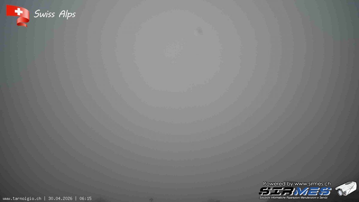 Faido › Süden: Tarnolgio - Ticino, Svizzera: Vista sul versante ovest della Leventina