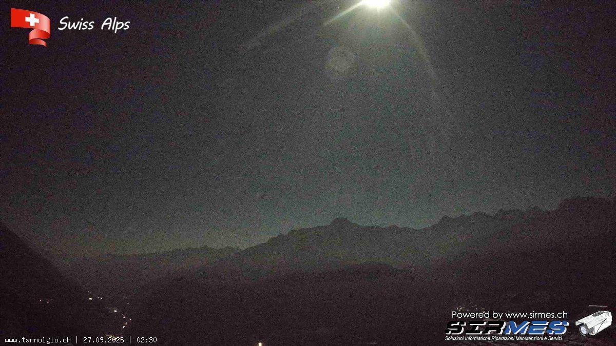 Faido › Süden: Tarnolgio - Ticino, Svizzera: Vista sul versante ovest della Leventina