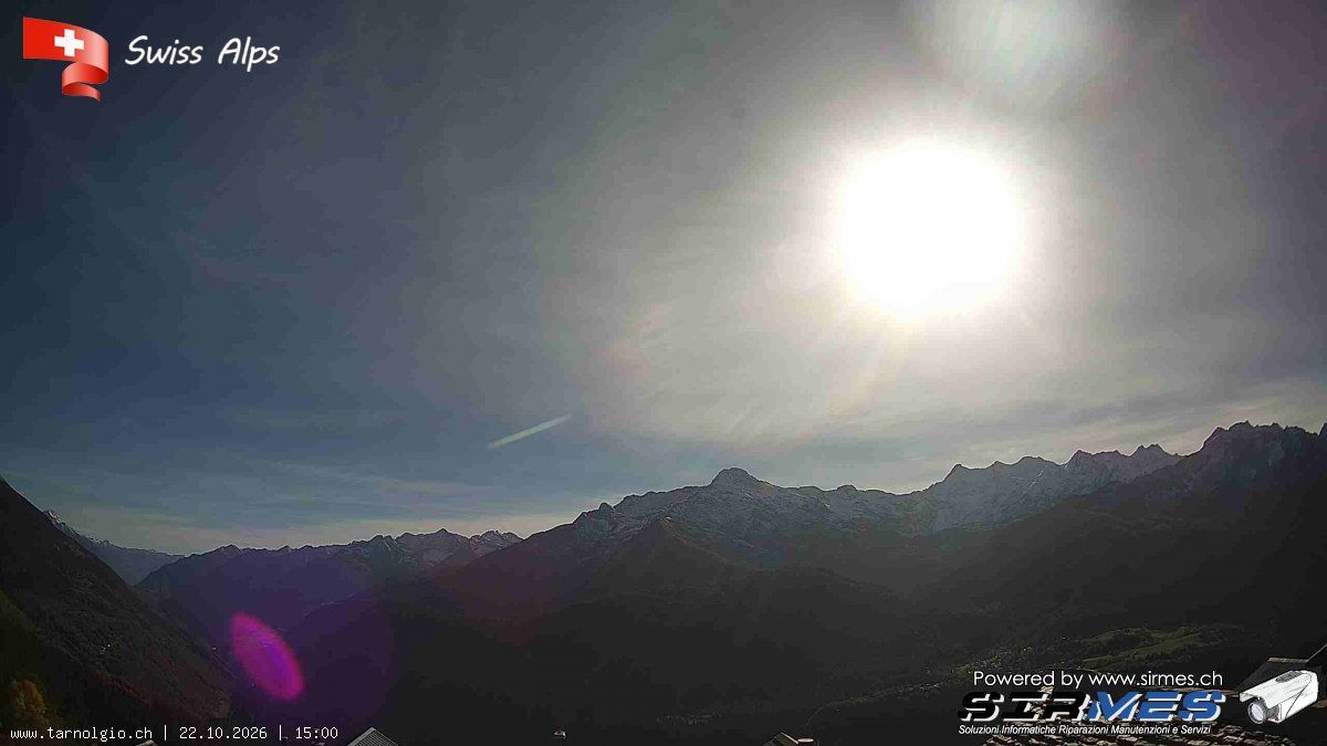 Faido › Süden: Tarnolgio - Ticino, Svizzera: Vista sul versante ovest della Leventina