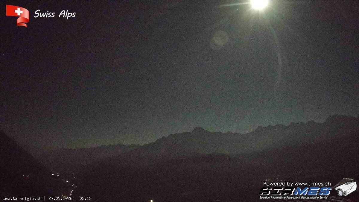 Faido › Süden: Tarnolgio - Ticino, Svizzera: Vista sul versante ovest della Leventina