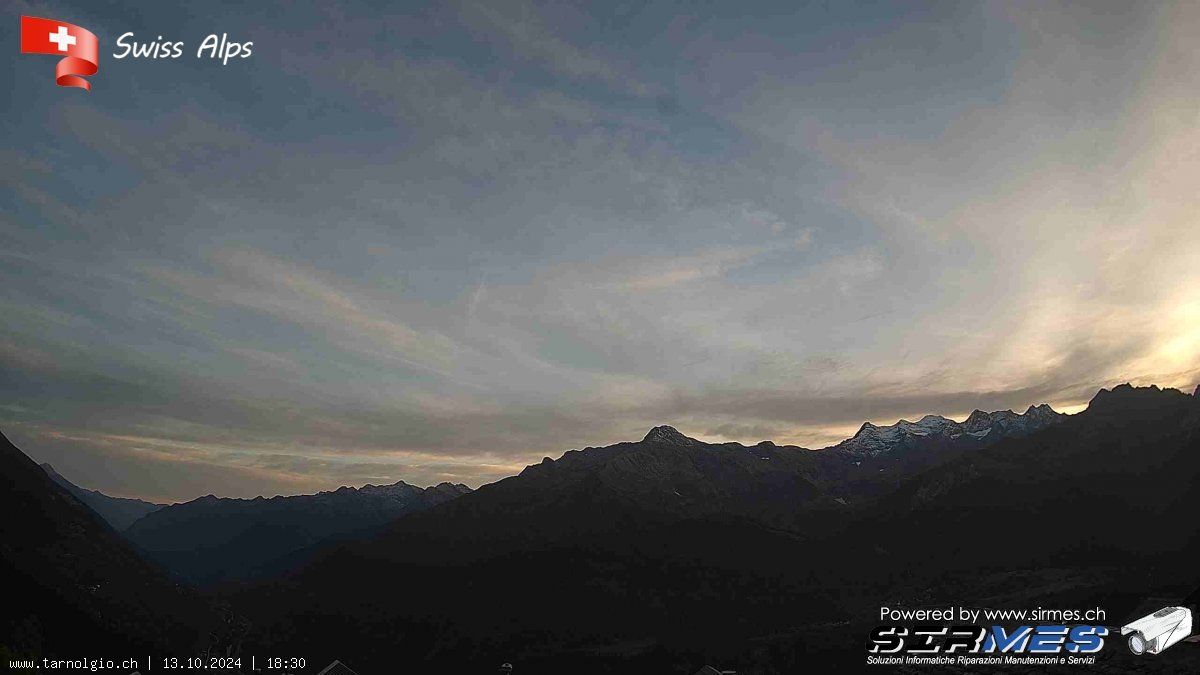 Faido › Süd: Tarnolgio - Vista sul versante ovest della Leventina