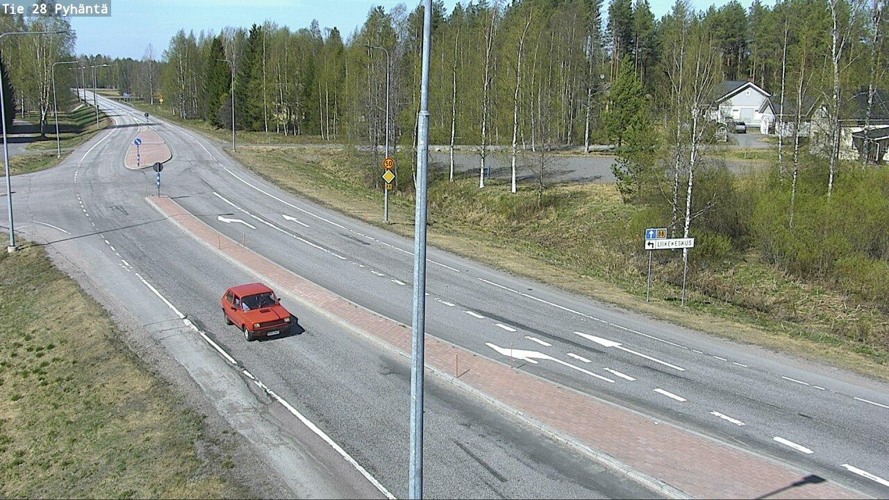 Traffic Cam Pyhanta: Tie 28 Pyhäntä - Tie 88 Ouluun