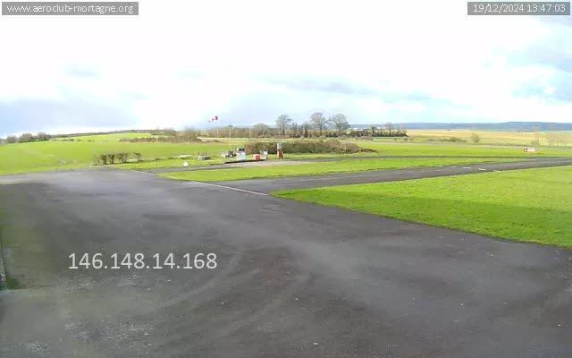 Traffic Cam Mortagne-au-Perche › West