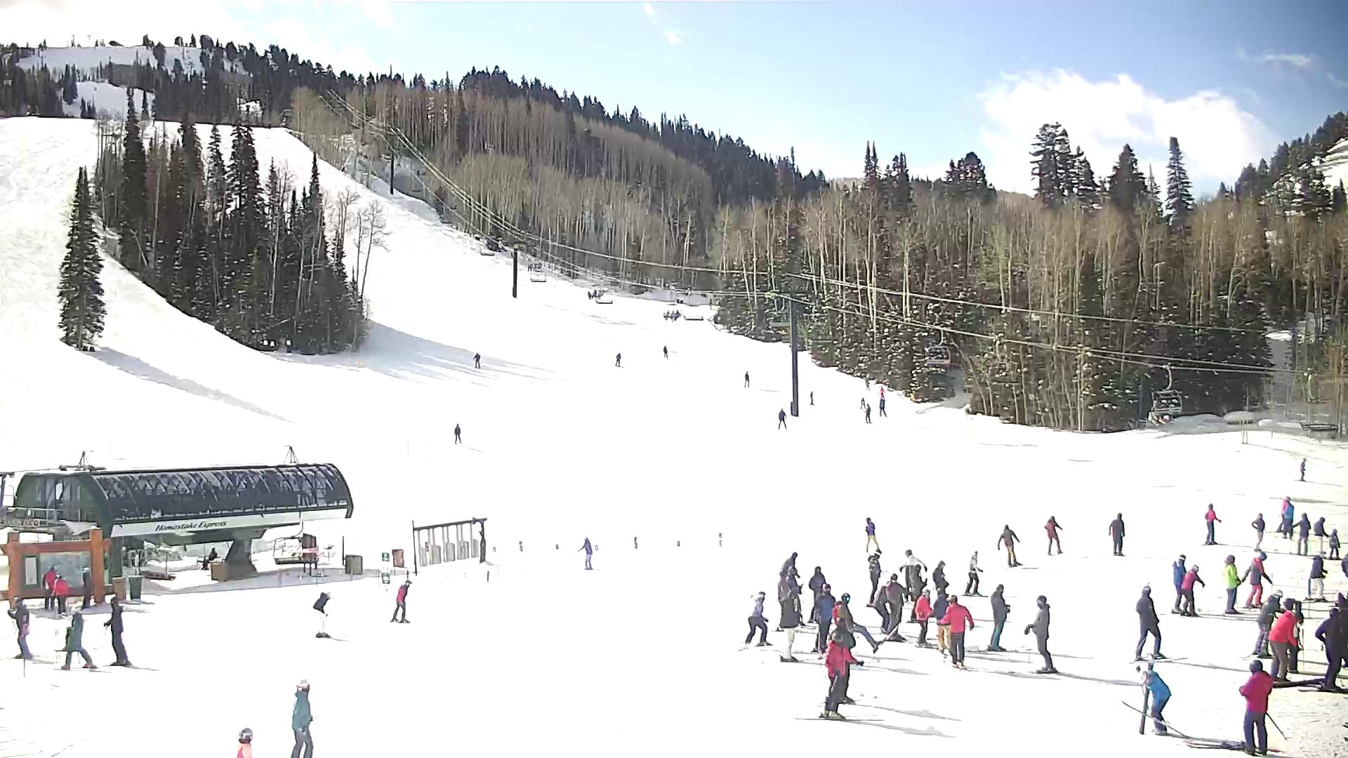 Traffic Cam Park City › South-East: Deer Valley Resort