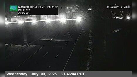 Traffic Cam Woodbury East › North: SR-133 : North of Trabuco Road Overcross