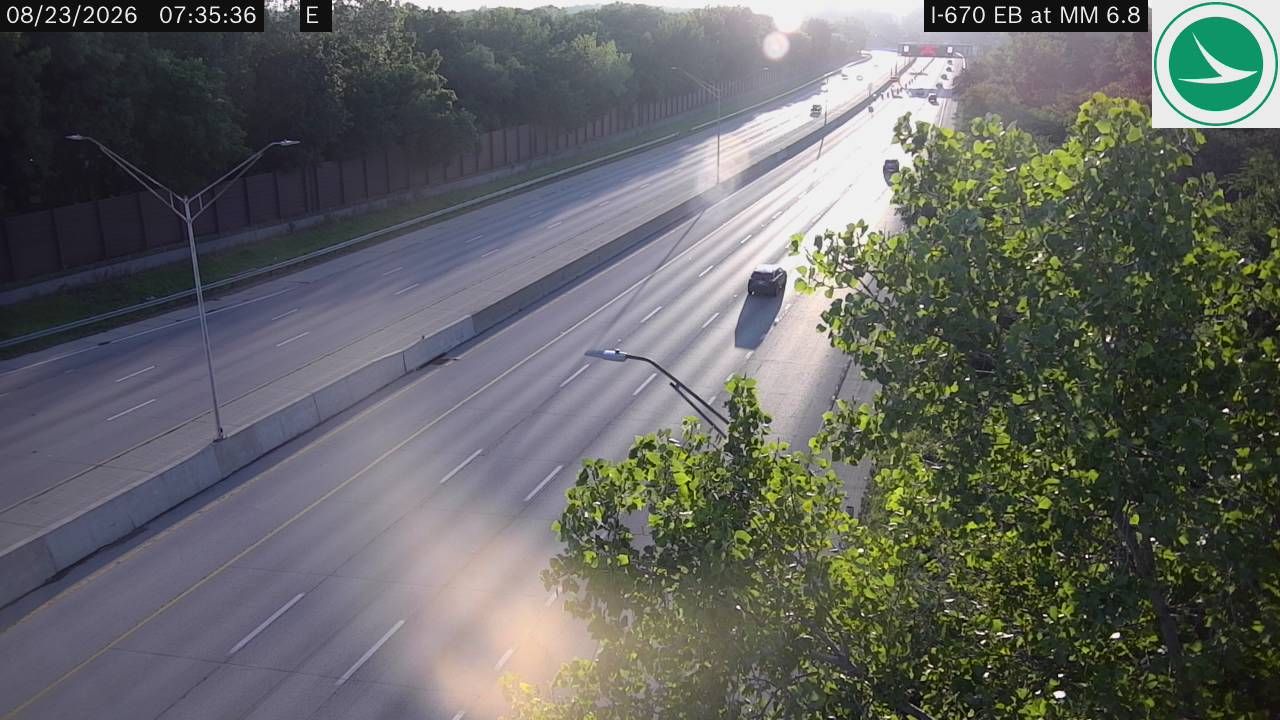 Traffic Cam Columbus: I-670 EB at MM 6.8, E of Sunbury Rd