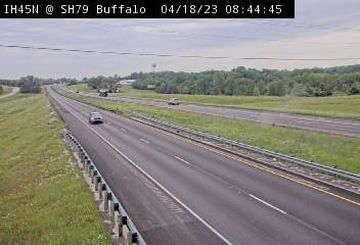 Traffic Cam Buffalo › North: I-45@US-79