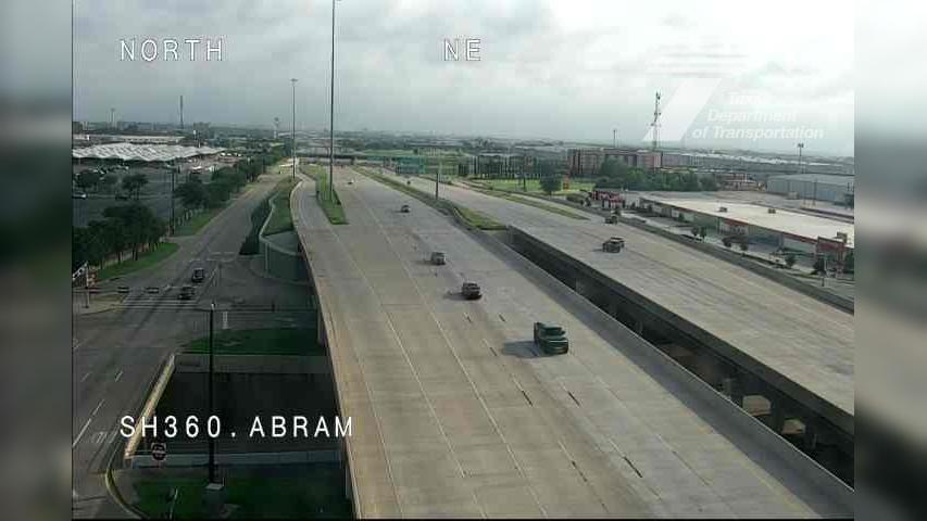 Traffic Cam Arlington › North: SH360 @ Abram