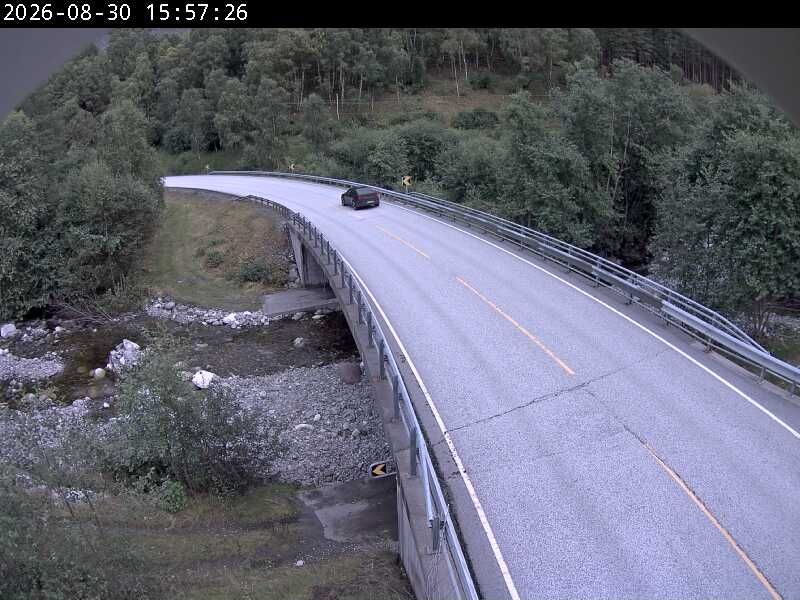 Traffic Cam Naddvik: F53 - Årdalstangen