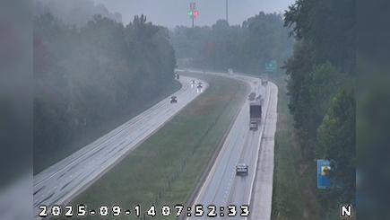 Traffic Cam Henryville: I-65: 1-065-017-4-1 N OF BIGGS RD