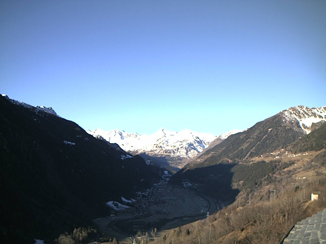 Quinto: Ambri Airport