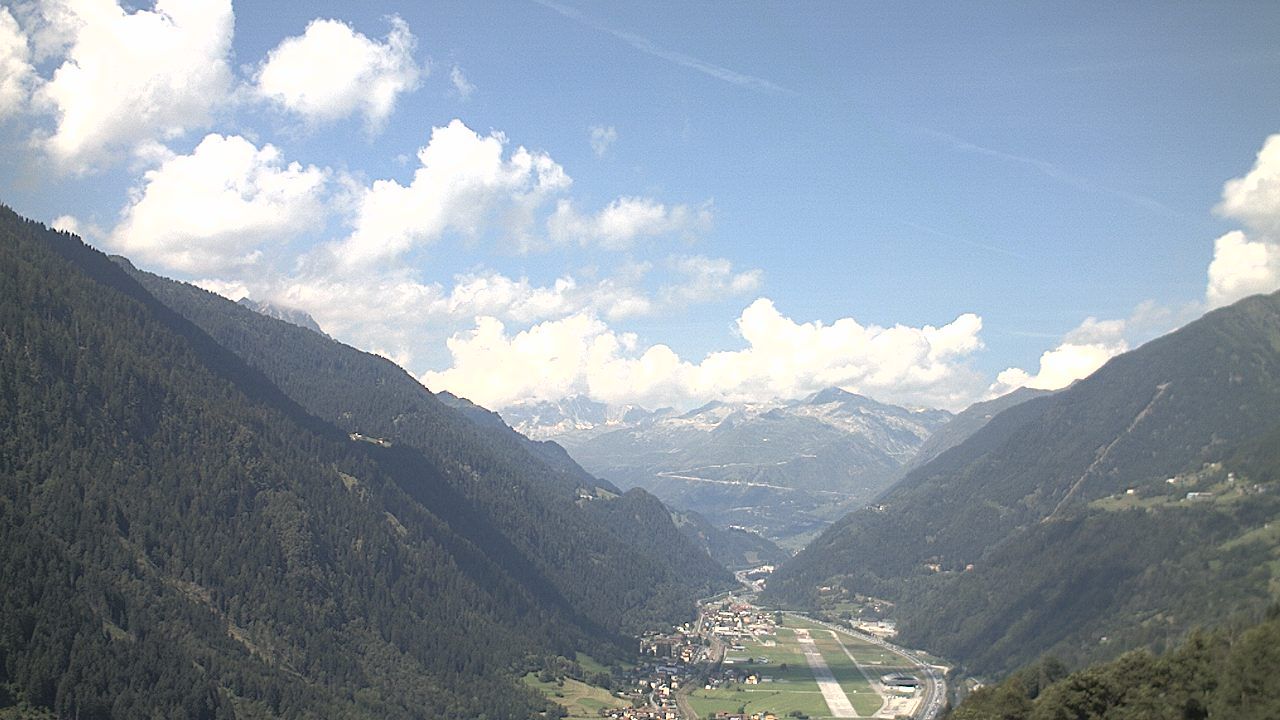 Quinto: Ambri Airport